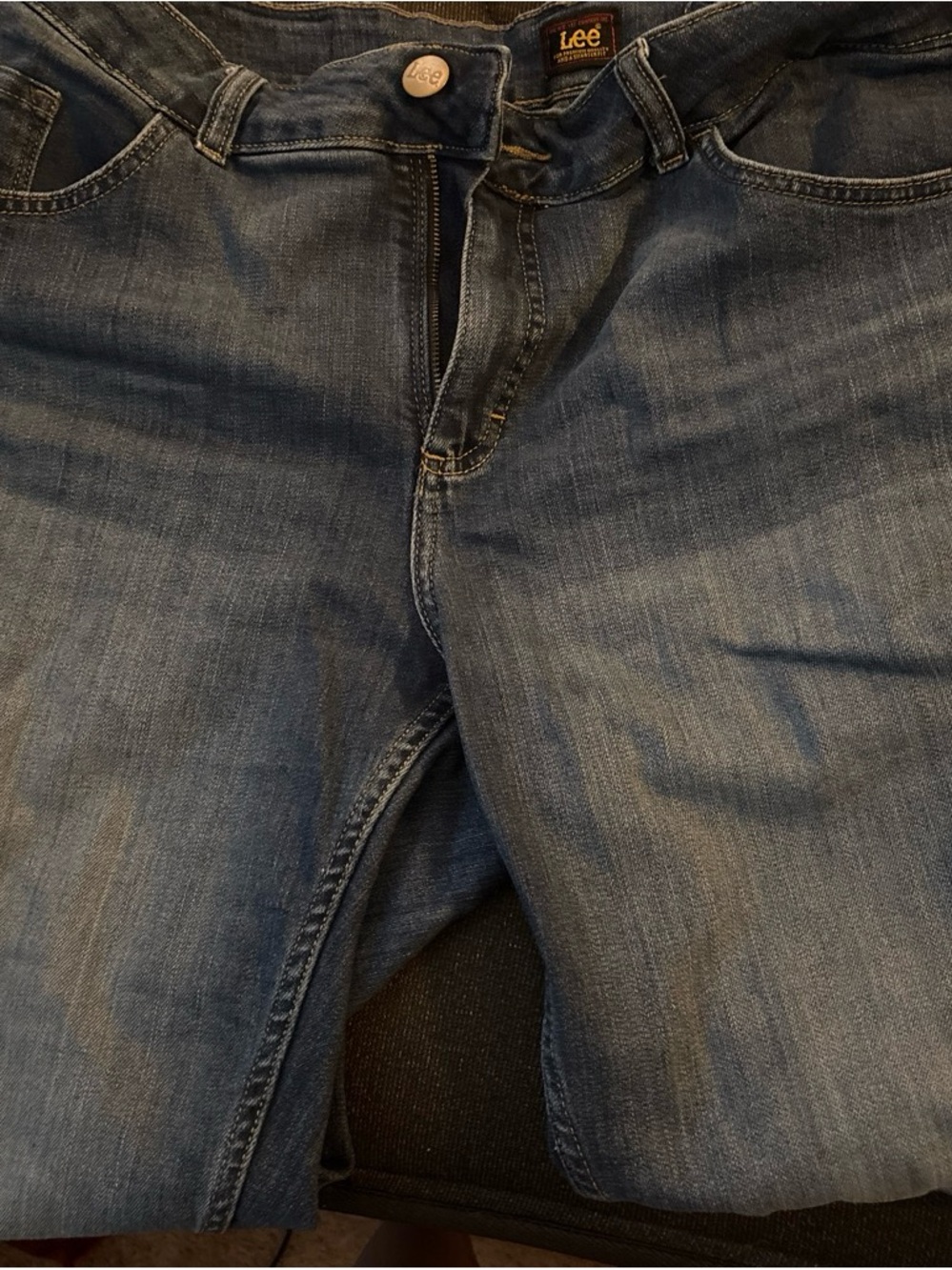 Lee Men’s Straight Jeans in Faded Blue Wash